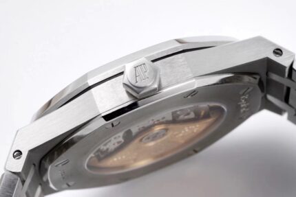 AUDEMARS PIGUET-ZF15400