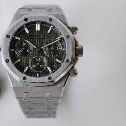 AUDEMARS PIGUET-ZF26240