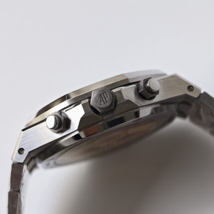 AUDEMARS PIGUET-ZF26240
