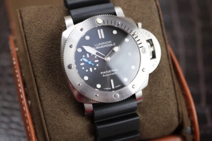 PANERAI-pam682