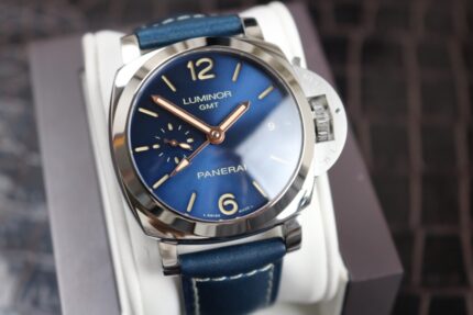 PANERAI-pam688