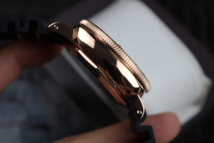 PANERAI-pam684