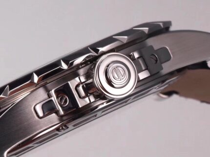 ROGER DUBUIS-RDDBEX0260