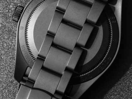 ROGER DUBUIS-Label Noir蚝式陀飞轮